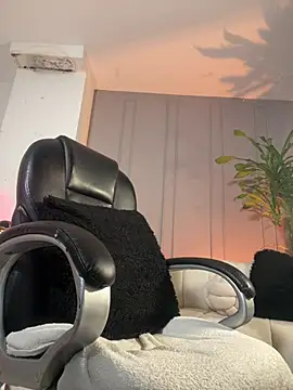 Frank Farrell online show from 04-05-26, 08:50