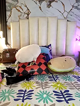 mollieblue69 online show from 04-08-26, 12:49