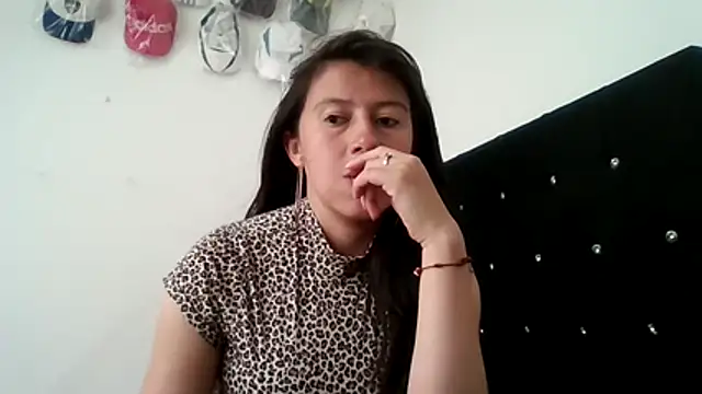 sandyquinnxx online show from 12-02-25, 05:08