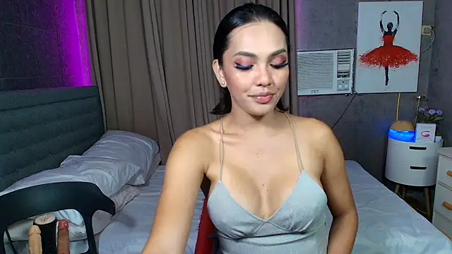 Snapshot of Pretty_Cassie69 chatting on 05-27-26, 03:03 Pretty Cassie69 online show from 05-27-26, 03:03