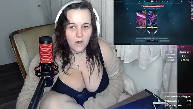 Lia-Bloom online show from 12-24-24, 05:05