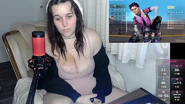 Lia-Bloom online show from 12-27-24, 02:58