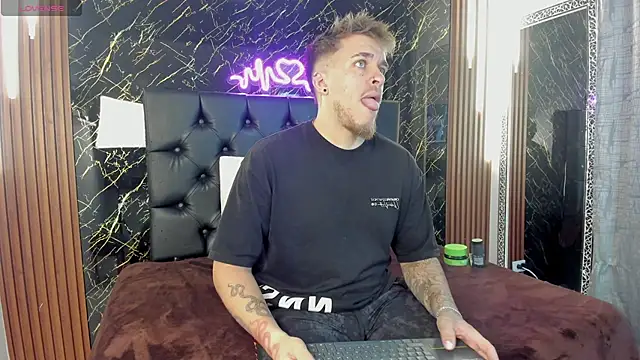 keane lee online show from 11-13-25, 12:37