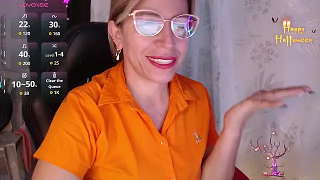 Chayla Ruiz online show from 12-04-25, 10:24