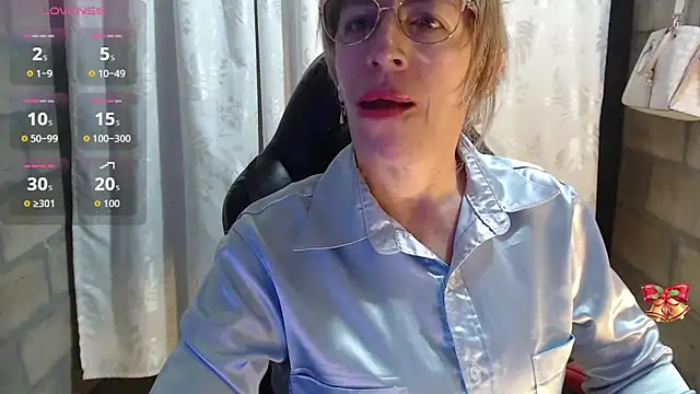 Chayla Ruiz online show from 02-28-26, 09:43