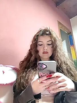 Snapshot of CurlyElisa chatting on 02-17-26, 08:26 CurlyElisa online show from 02-17-26, 08:26