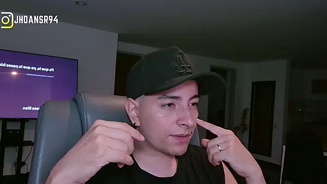 Jhoan saenz online show from 03-05-26, 03:13