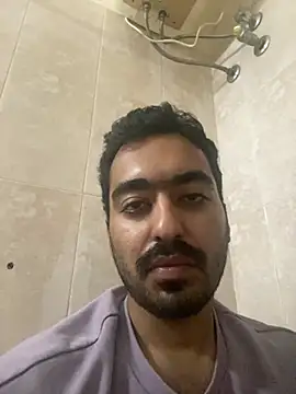 Snapshot of Vikram9918 chatting on 12-08-24, 02:41 Vikram9918 online show from 12-08-24, 02:41