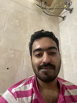 Snapshot of Vikram9918 chatting on 12-12-24, 10:02 Vikram9918 online show from 12-12-24, 10:02