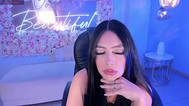 Snapshot of JadeEvansX chatting on 12-27-24, 05:37 JadeEvansX online show from 12-27-24, 05:37