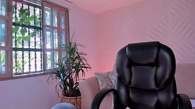 KateSunder online show from 02-10-25, 07:28