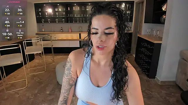 KateSunder online show from 03-20-25, 12:22