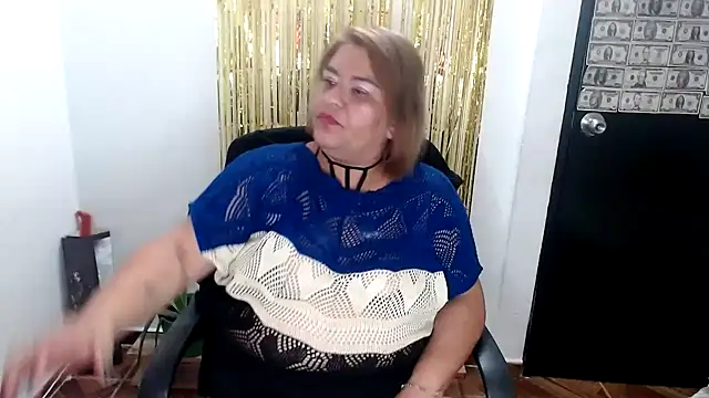 Snapshot of NAILAH_SANZ chatting on 02-13-25, 02:45 NAILAH SANZ online show from 02-13-25, 02:45