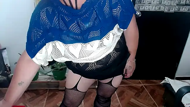 Snapshot of NAILAH_SANZ chatting on 02-18-25, 10:36 NAILAH SANZ online show from 02-18-25, 10:36