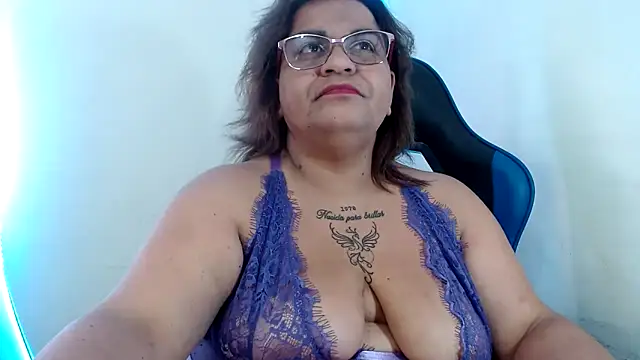 Snapshot of NAILAH_SANZ chatting on 09-30-25, 08:58 NAILAH SANZ online show from 09-30-25, 08:58