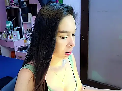 Snapshot of TSDESIREcindy29 chatting on 10-29-25, 05:31 TSDESIREcindy29 online show from 10-29-25, 05:31