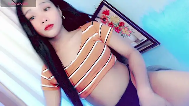 amomentoflust69 online show from 05-31-26, 01:07