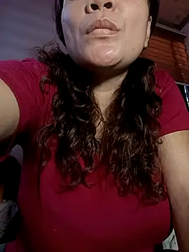 hotbabes163 online show from 04-25-26, 05:10