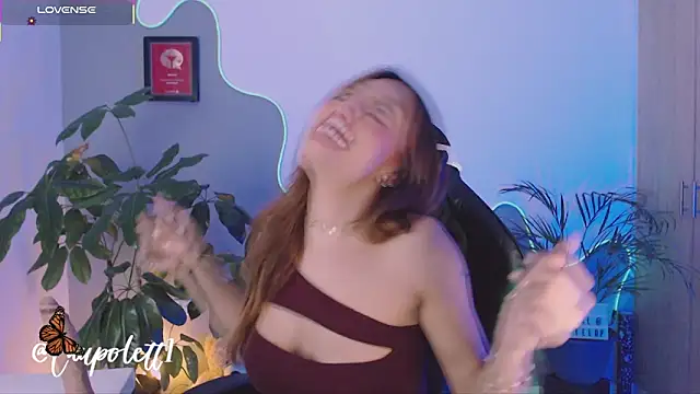 LauPolett online show from 11-22-25, 04:44