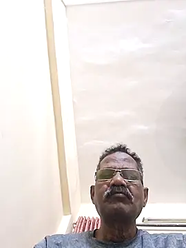 Snapshot of Maddymissile chatting on 03-14-26, 01:38 Maddymissile online show from 03-14-26, 01:38