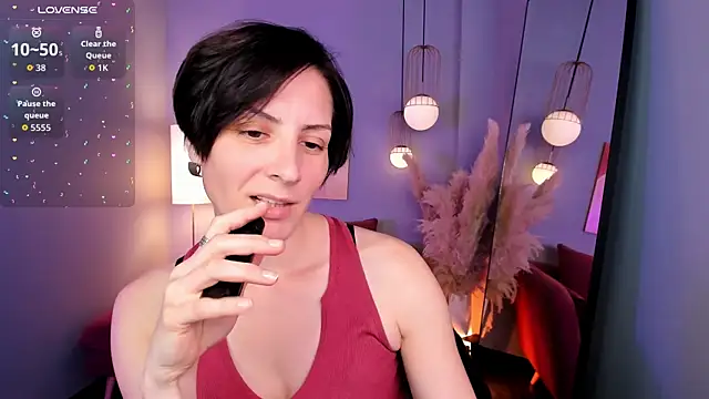 LorenDaze online show from 07-08-26, 02:10