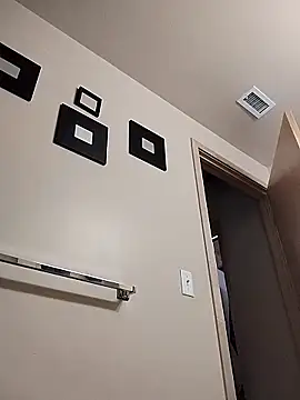 eatmeplease44 online show from 02-13-26, 08:16