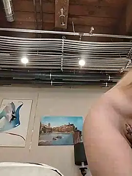 eatmeplease44 online show from 06-01-26, 02:02