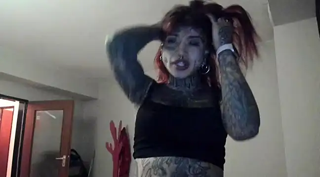 Snapshot of tamarapervert chatting on 01-17-25, 05:41 tamarapervert online show from 01-17-25, 05:41