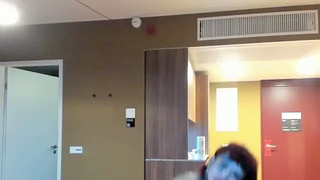 Snapshot of tamarapervert chatting on 10-29-25, 03:36 tamarapervert online show from 10-29-25, 03:36