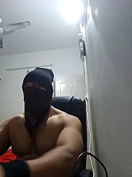 Snapshot of kaizercool1 chatting on 02-06-25, 10:15 kaizercool1 online show from 02-06-25, 10:15