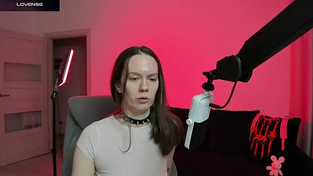 DivineBite online show from 02-17-26, 04:35