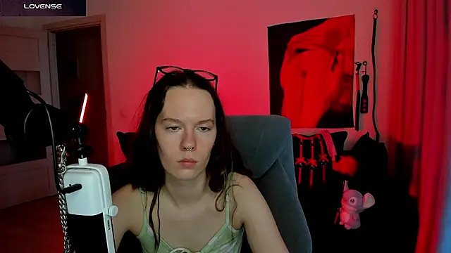DivineBite online show from 07-12-26, 05:15