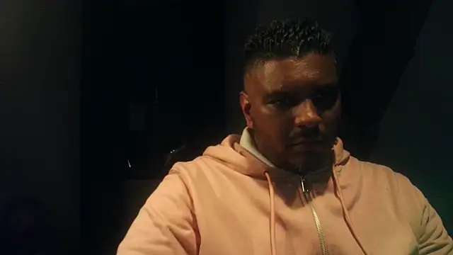 Bandusrilankasexymen online show from 10-15-25, 10:43