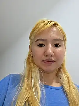 Snapshot of Pinkie_Princes chatting on 12-02-25, 10:38 Pinkie Princes online show from 12-02-25, 10:38