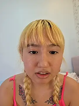 Pinkie Princes online show from 12-19-25, 08:49