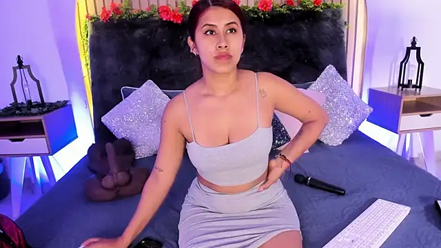 Snapshot of Karlagonzales_ chatting on 01-18-25, 03:38 Karlagonzales online show from 01-18-25, 03:38