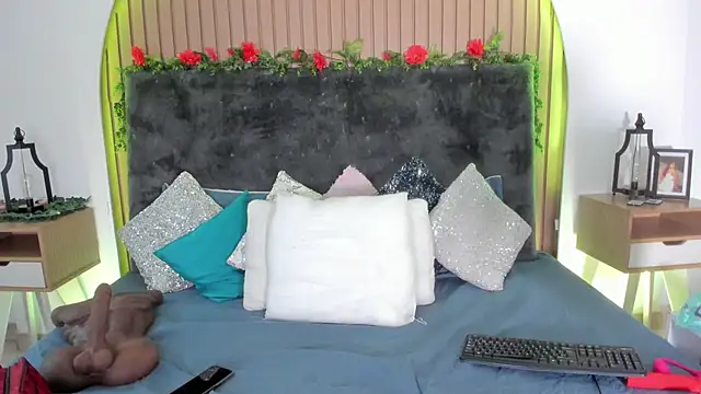 Karlagonzales  online show from 03-13-26, 06:36