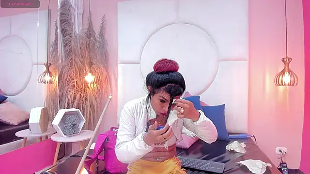 Snapshot of SilvanaCapelli chatting on 01-24-25, 11:26 SilvanaCapelli online show from 01-24-25, 11:26