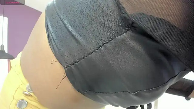 Snapshot of SilvanaCapelli chatting on 02-08-25, 10:08 SilvanaCapelli online show from 02-08-25, 10:08