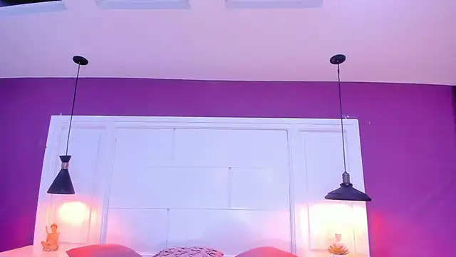 Snapshot of SilvanaCapelli chatting on 02-21-25, 04:29 SilvanaCapelli online show from 02-21-25, 04:29