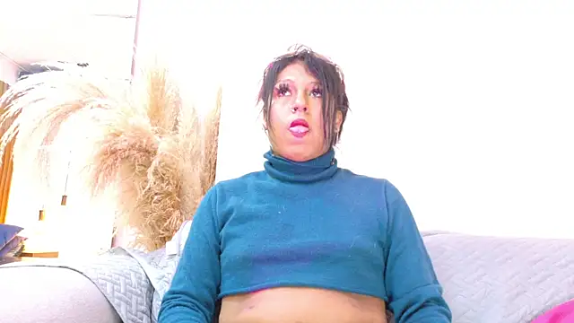 Snapshot of SilvanaCapelli chatting on 12-15-25, 07:40 SilvanaCapelli online show from 12-15-25, 07:40