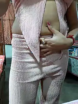 HunnyGirl007 online show from 12-04-24, 06:28