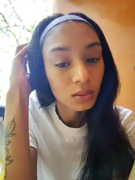 Leaberry online show from 01-10-26, 06:53