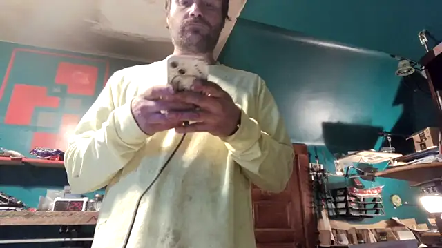 charactrzero online show from 11-10-25, 12:53