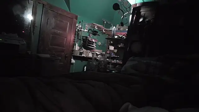 charactrzero online show from 04-05-26, 09:50