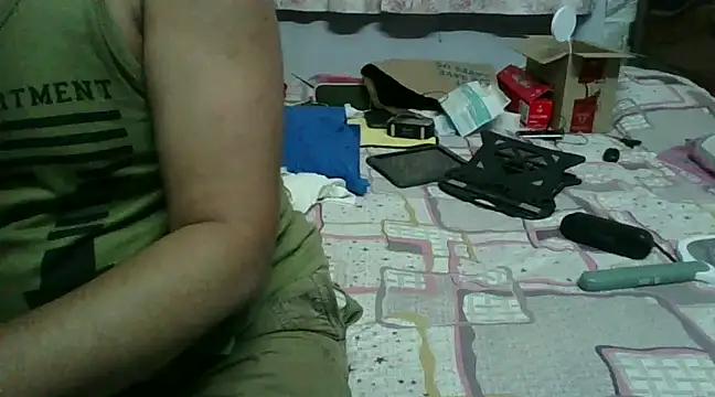 Snapshot of Sexyrkv91 chatting on 02-06-25, 01:32 Sexyrkv91 online show from 02-06-25, 01:32