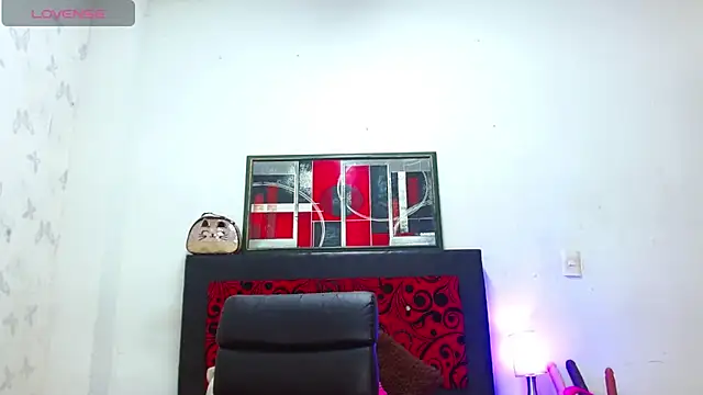 LexiStone  online show from 02-12-25, 04:11