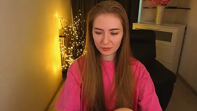 Adelyna Bird online show from 03-02-26, 07:59