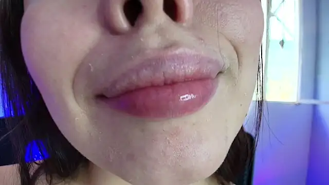 Snapshot of lisbet21x chatting on 02-10-25, 10:19 lisbet21x online show from 02-10-25, 10:19