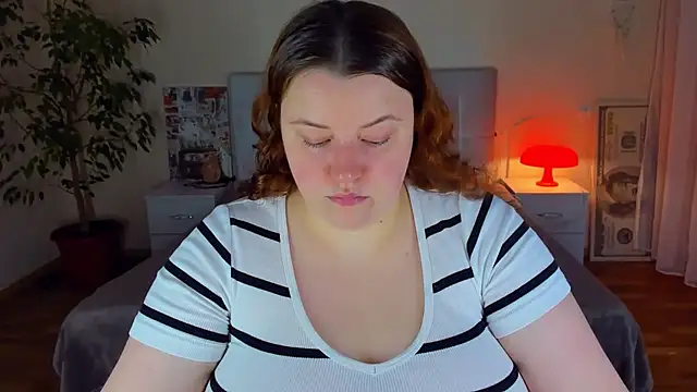PolinaSalvatore online show from 07-09-26, 05:50